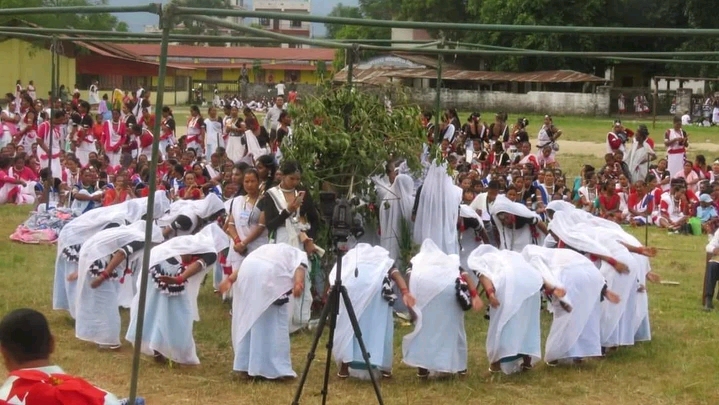 कावासाेतीमा दाेस्राे नगर स्तरीय झमटा गित तथा नृत्य प्रतियोगिता हुने