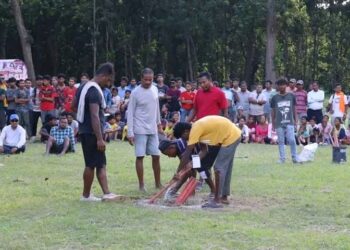 अनत व्रत बसेर अनन्त चतुर्दशी पर्व मनाउदै थारु समुदाय