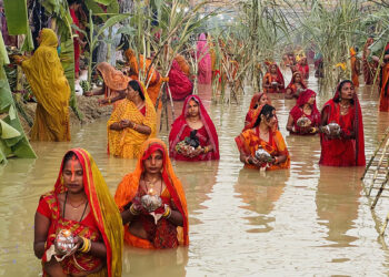 उदाउँदो सूर्यलाई अर्घ्य अर्पणसँगै छठ सम्पन्न