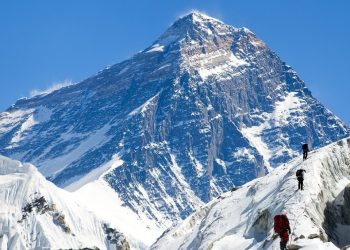 आज अन्तर्राष्ट्रिय सगरमाथा दिवस, विभिन्न कार्यक्रमका साथ मनाइँदै