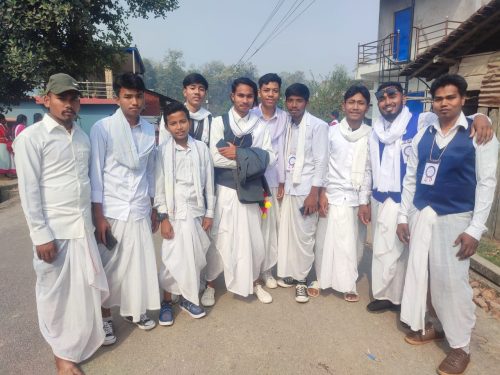 थारु समुदायले आज बडकी अतवारी पर्व मनाउदै