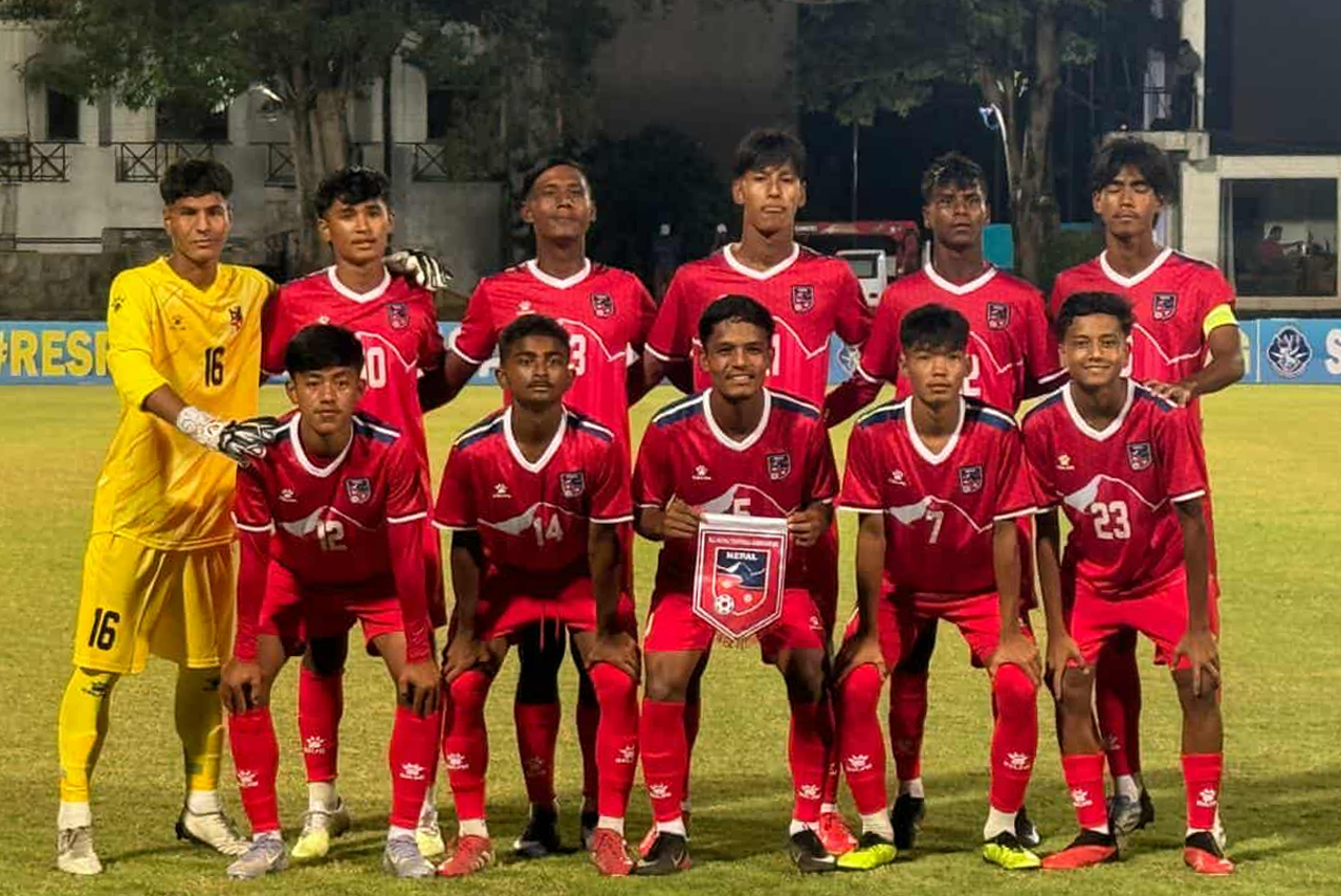 साफ यू-१७ च्याम्पियनसिपमा नेपालले बंगलादेशसँग खेल्दै