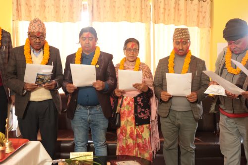 प्राकृतिक चिकित्सालयमा सर्वसम्मत गठिन समितिले लियो पदभार ग्रहण