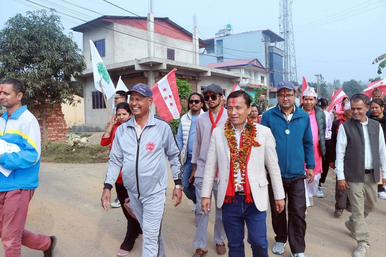 नवलपुर–२ मा घर्तीको रफ्तार तीव्र, पछि पछि एमाले र रास्वपा
