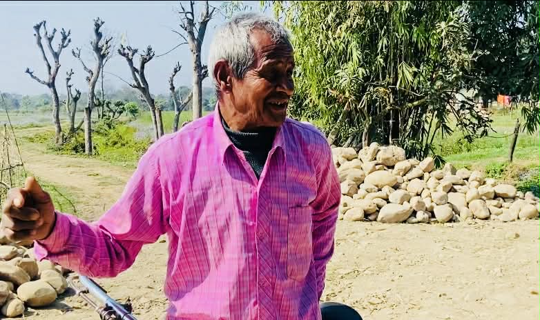 गण्डक बाँधले प्रताडित छन् कोलकट्टाका बासिन्दा, पिडितले पाएनन् २ अर्ब ९४ करोड 1