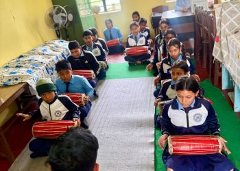 विद्यार्थीलाई मोबाइल बाट टाढा राख्न सङ्गीत कक्षा
