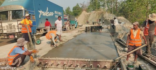 दाउन्नेको पूर्वी खण्डमा एकतर्फी ढलानको काम अन्तिम चरणमा