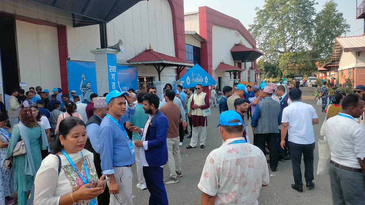 रास्वपा चुनाव : १३ सय ५२ जनाले हालेनन् भोट